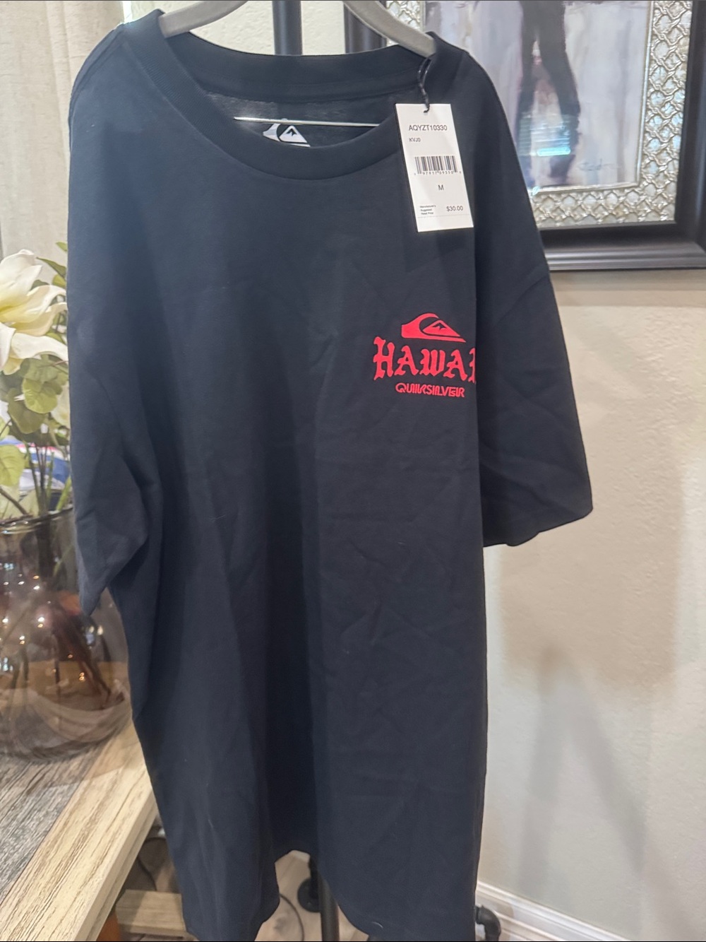 Quiksilver Black Short-Sleeve Tee with Red Hawaii Graphic rooster